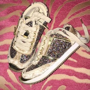 Joyfolie glitter tennis shoes size 12